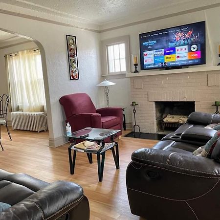 2 Bedroom Apt Near Great Lakes Naval Base And 6 Flags Waukegan Exterior foto
